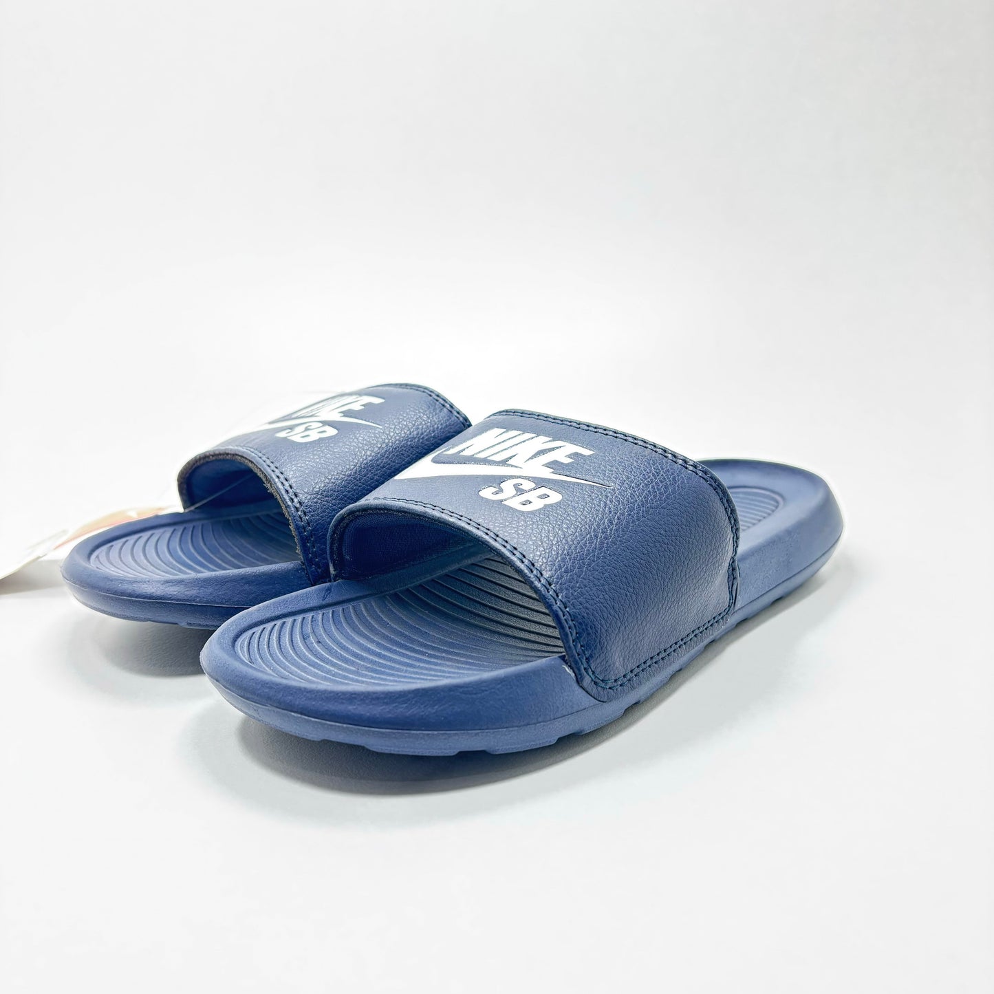 Nike sb slides