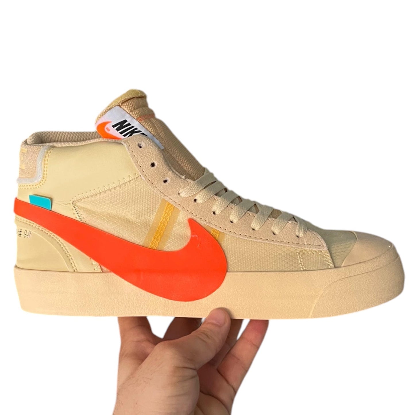 NIKE BLAZER