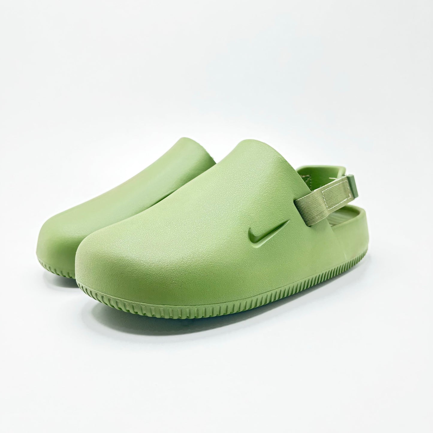 Nike clog